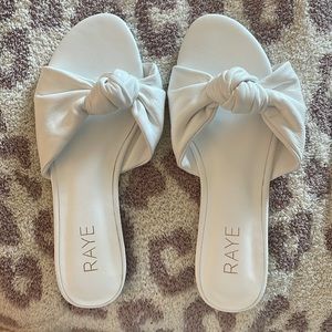 RAYE the label: Buffy sandal (white)